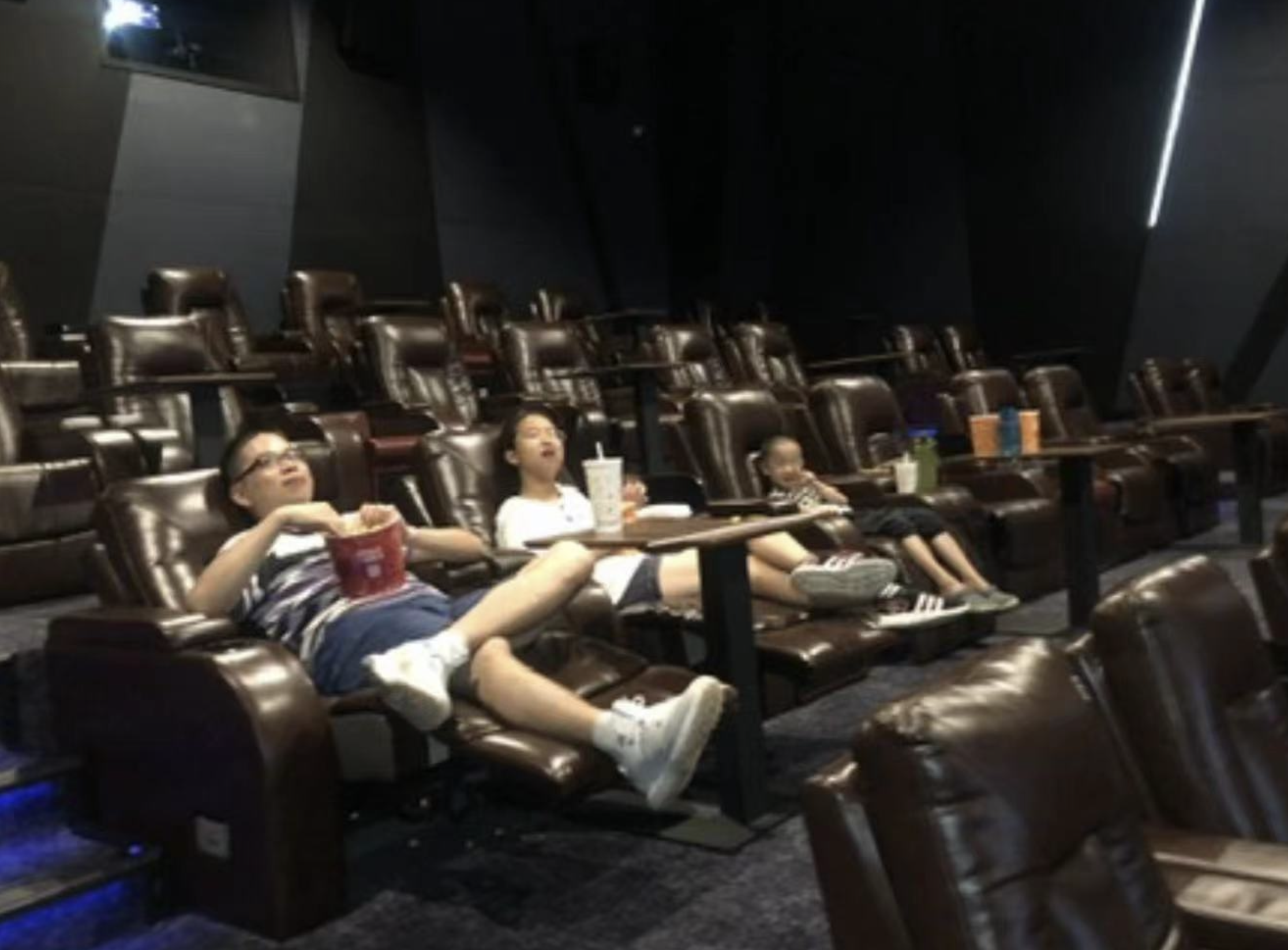 在万象城VIP影院看电影